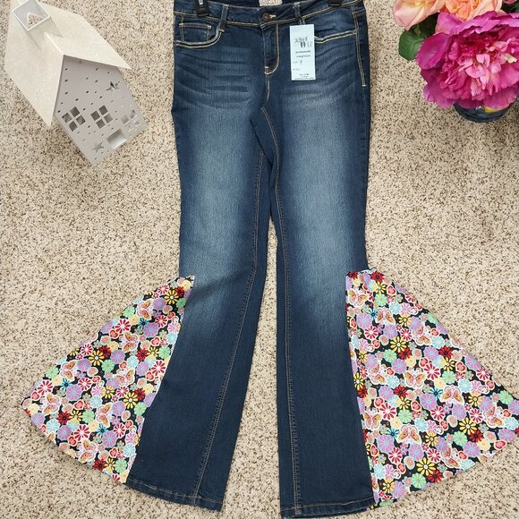 Handmade Denim - 3345 Size 9j Lei Upcycled Bell Bottoms in Black and Blue